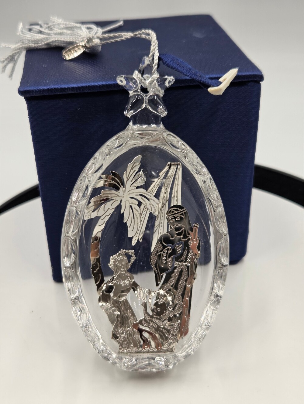 NEW Lenox Nativity ornament. It is crafted from fulead crystal.